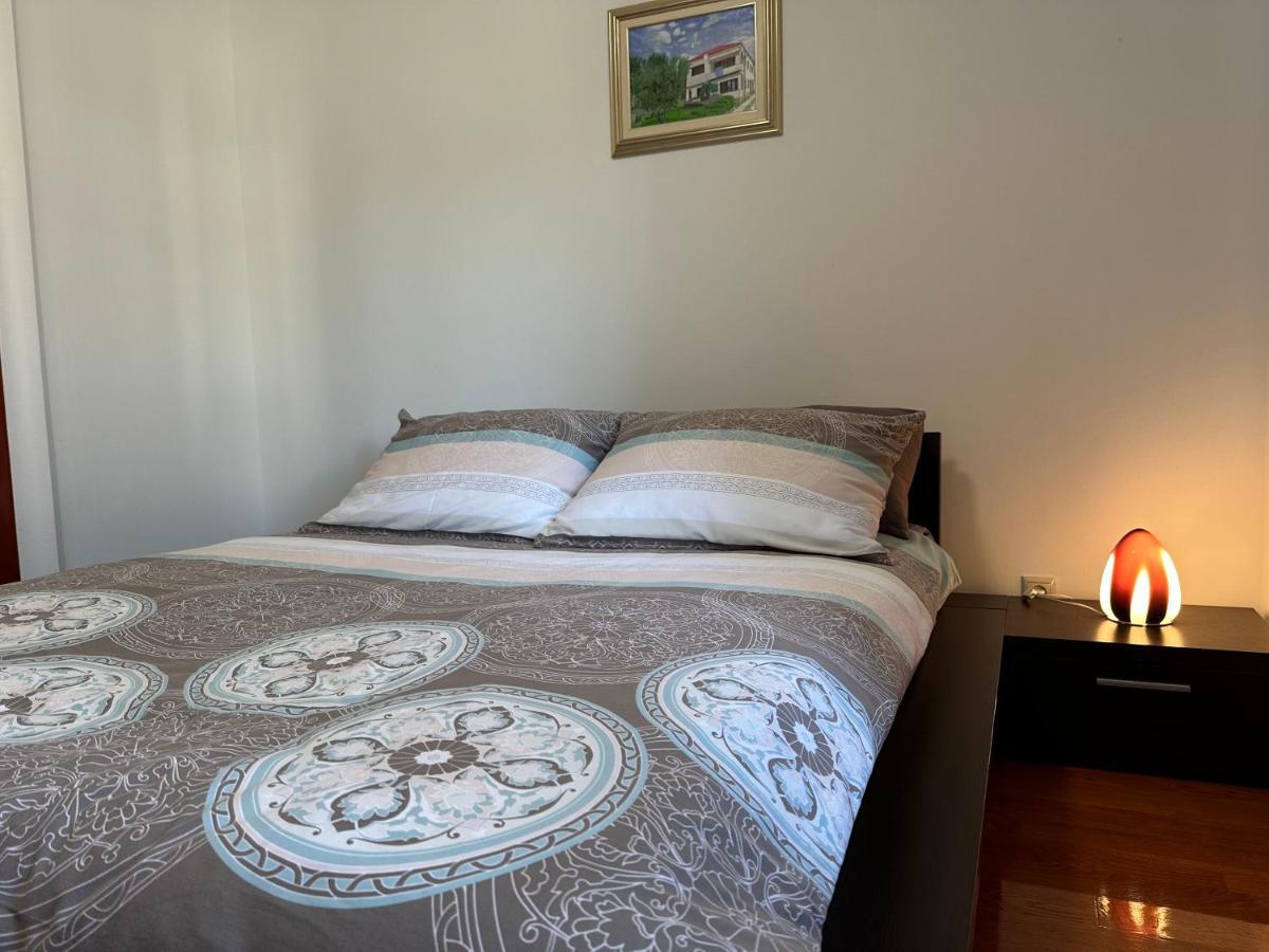 Apartmani Roko 비오그라드나모루 외부 사진