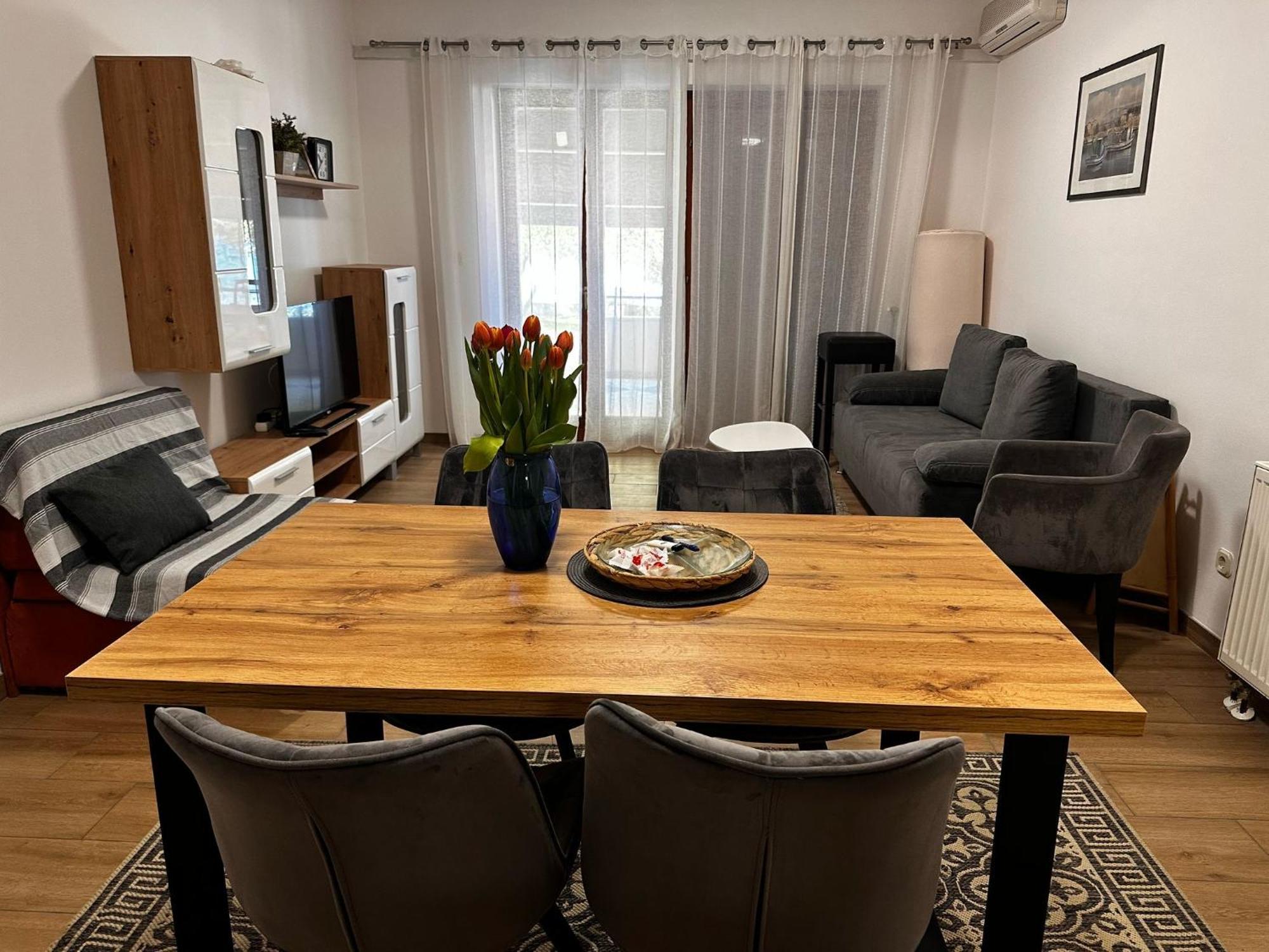 Apartmani Roko 비오그라드나모루 객실 사진
